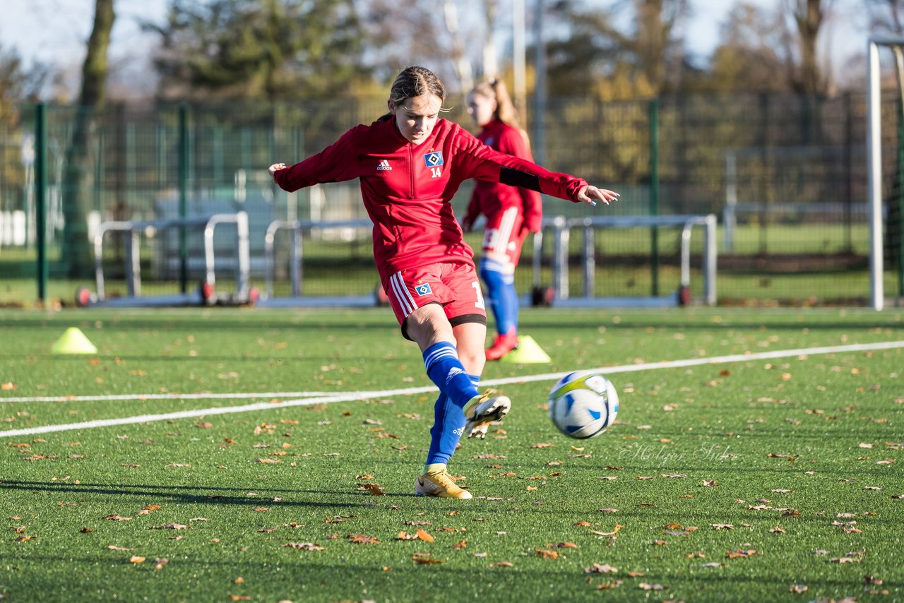 Bild 75 - wCJ Hamburger SV - Altona 93 : Ergebnis: 8:1